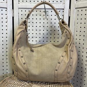 FIRM Stuart Weitzman